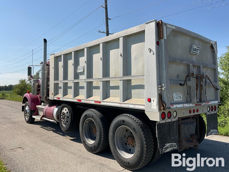 2005-kenworth-w900b-image-7
