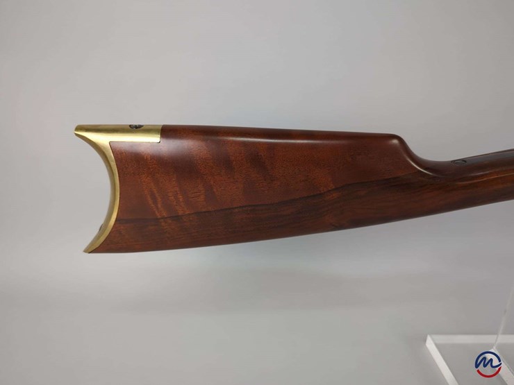 a.-uberti/-taylor's-&-co-american-carbine-.44-40-6-shot-revolving-carbine-rifle-sn#-uz3752,-manual,-in-original-box-image-12