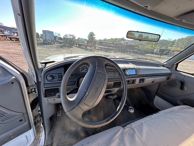 1997-ford-f350-image-9
