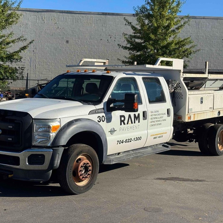 2016 FORD F550