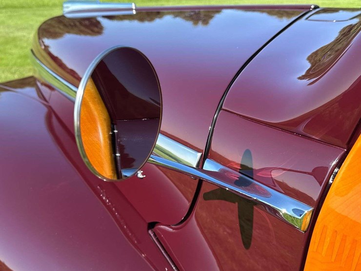 1947-ford-super-deluxe-sportsman-image-128