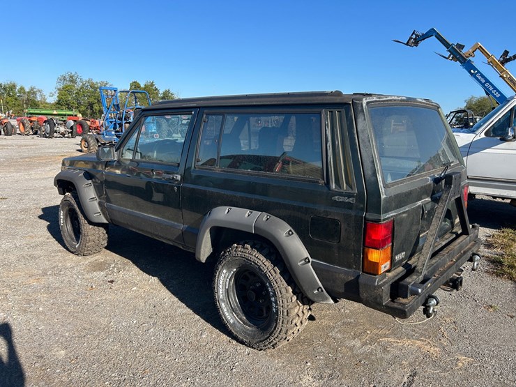 1996-jeep-cherokee-image-4