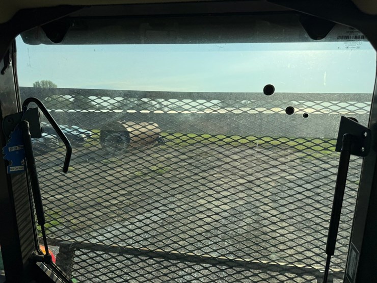 2019-john-deere-5090e-image-85