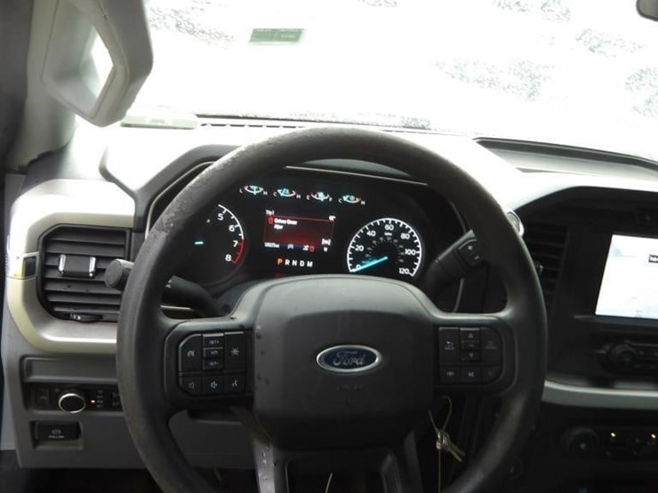 2021-ford-f150-image-15