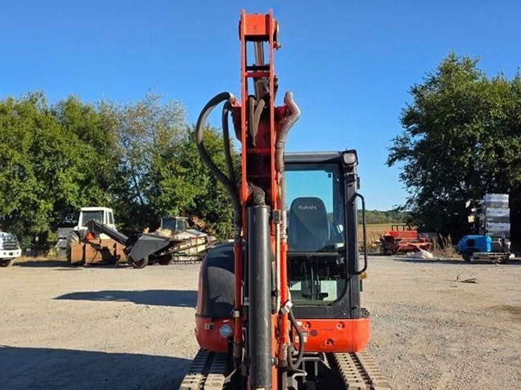 2017-kubota-kx040-4-image-48