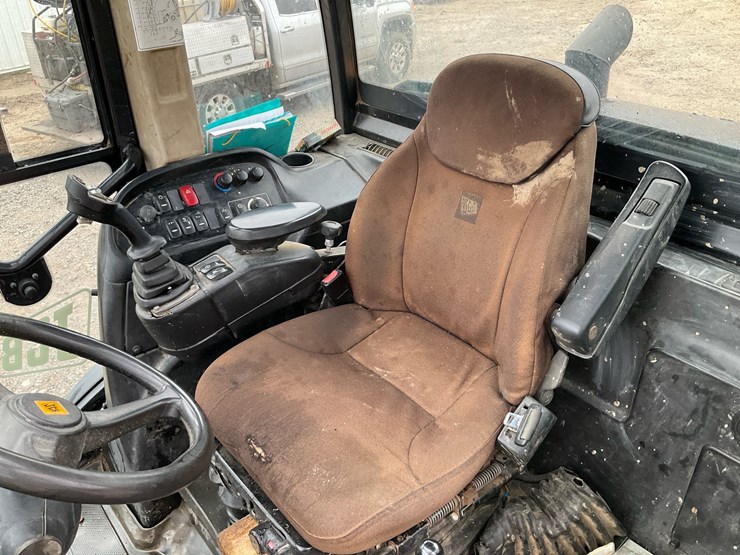 2013-jcb-tm320-image-15