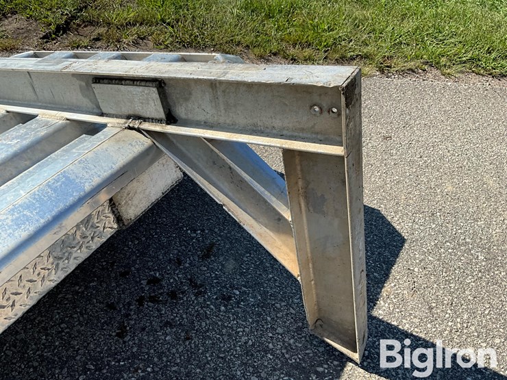 koneta-diamond-brite-aluminum-truck-headache-rack-image-19