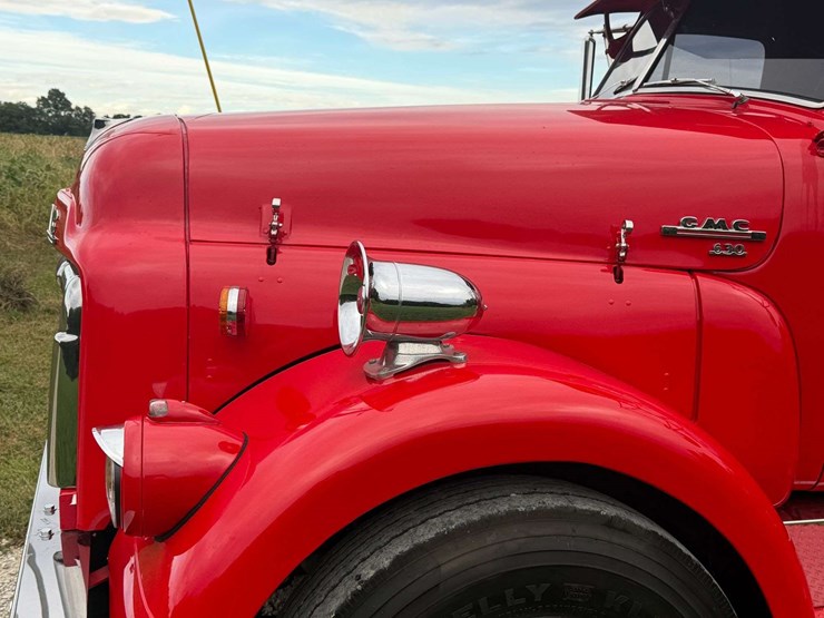 1953-gmc-630-event-truck-image-6