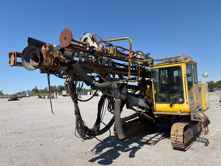 2011-atlas-copco-ecm660-iv-image-1