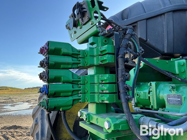2013-john-deere-9560rt-image-18