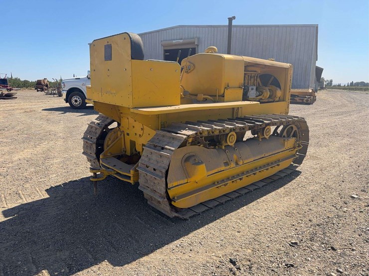 caterpillar-forty-image-5