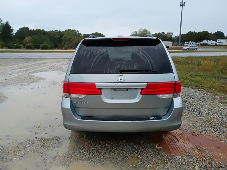 2008-honda-odyssey-image-6