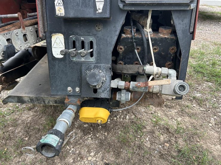 2015-ditch-witch-jt20-image-16