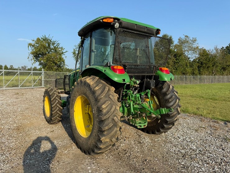 2019-john-deere-5090e-image-4
