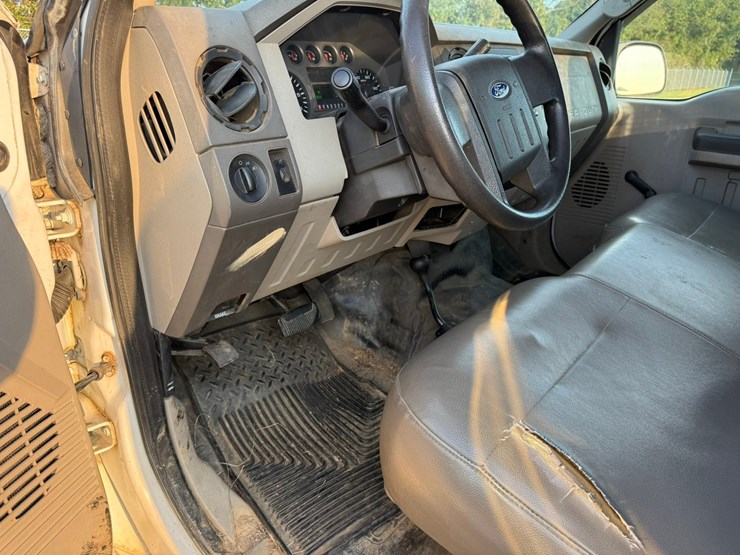 2008-ford-f250-image-50