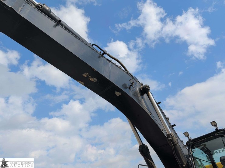 2010-john-deere-450-image-15