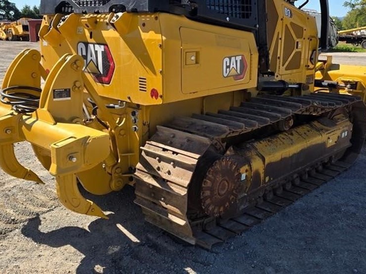 2021-caterpillar-d3-image-28