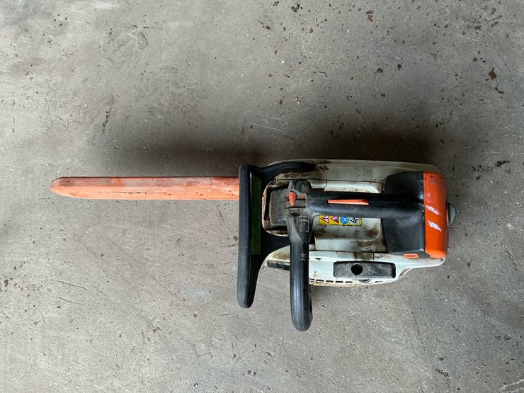 #115-•-stihl-ms-192-tc-top-handle-chainsaw-with-14"-bar-image-2
