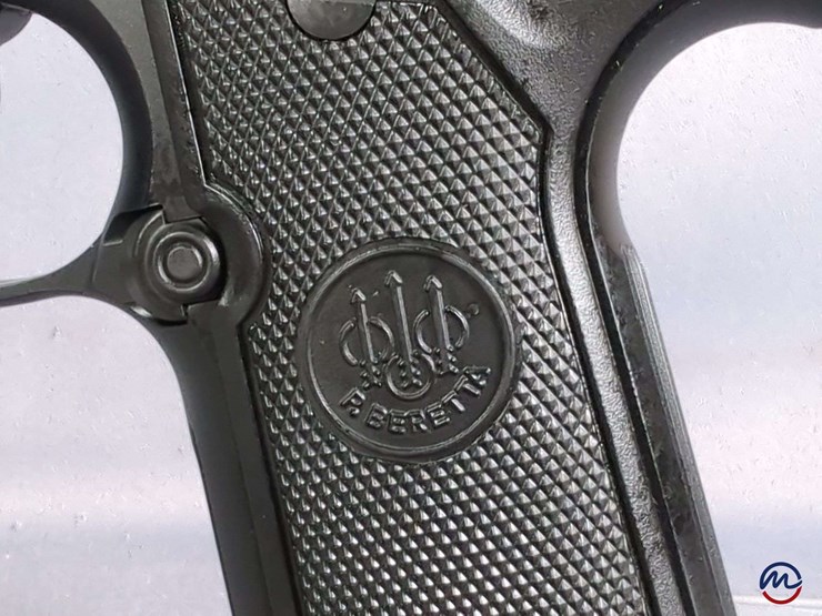 pietro-beretta/-beretta-usa-96a1-.40-s&w-pistol-sn#-a78986m,-3-total-mags,-manual,-in-original-hard-case-image-5