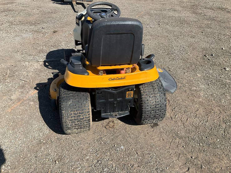 cub-cadet-1050-image-6