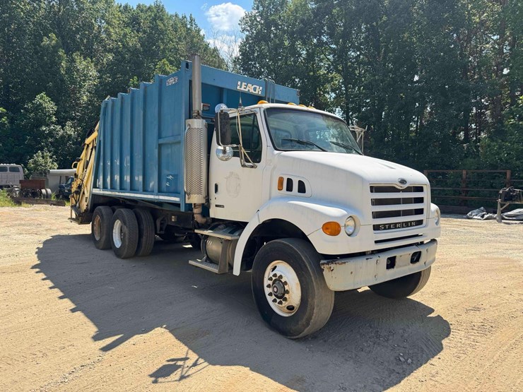 2006-sterling-l7500-image-7