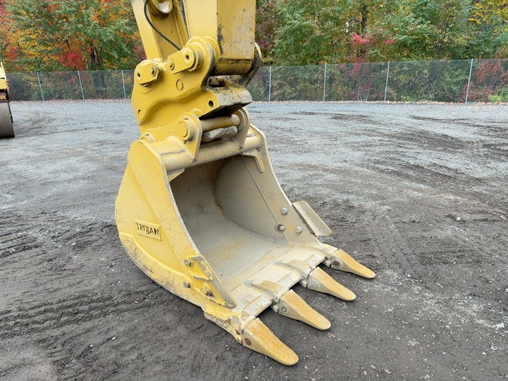 2012-caterpillar-329el-image-12
