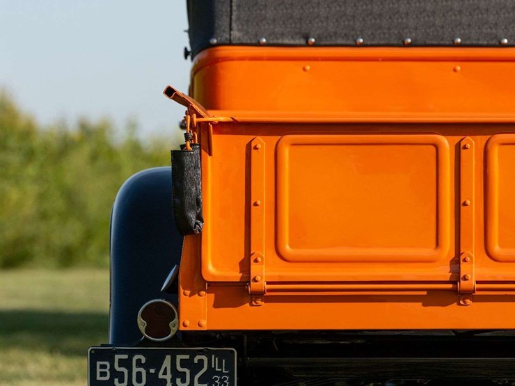 1933-ford-v8-roadster-pickup-image-15