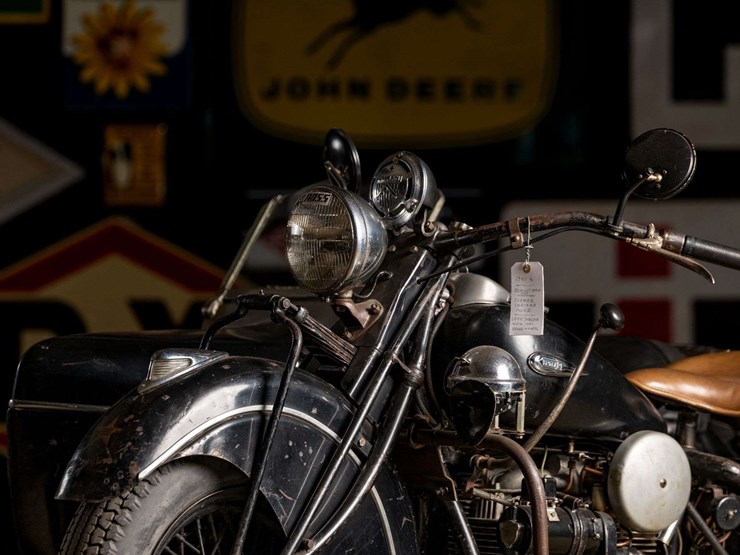 1941-indian-four-sidecar-motorcycle-image-7
