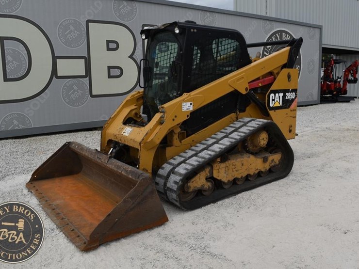 2016-caterpillar-289d-image-12