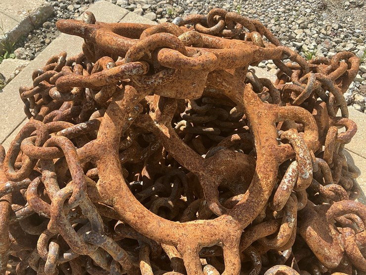 #410-•-bear-claw-tire-chains-image-3