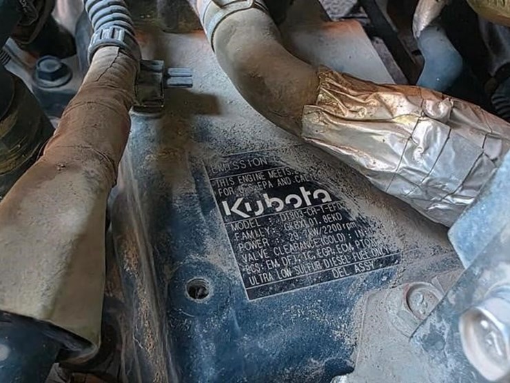 2017-kubota-kx040-4-image-55