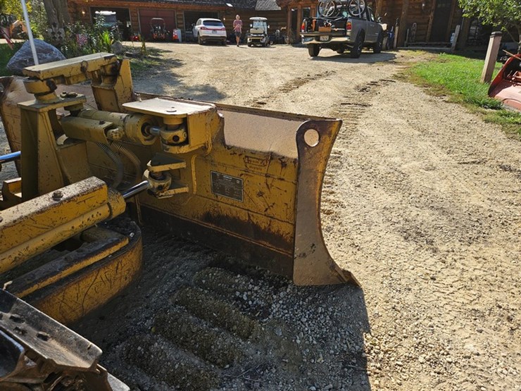 caterpillar-d3c-image-24