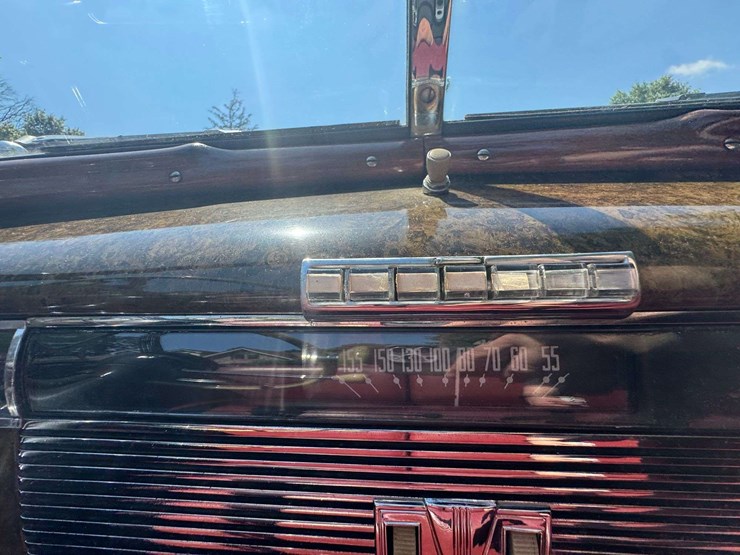 1939-cadillac-series-90-v-16-convertible-coupe-image-37