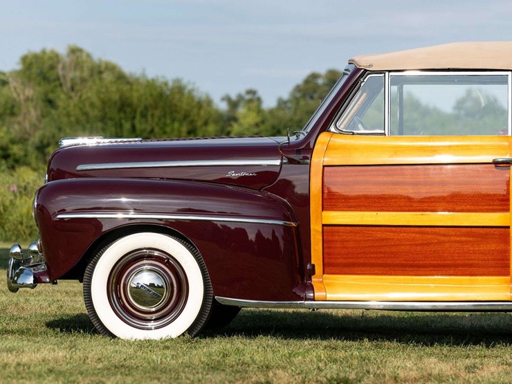 1947-ford-super-deluxe-sportsman-image-10