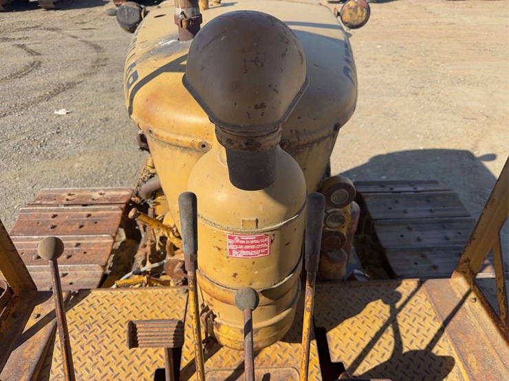 caterpillar-d7-image-40