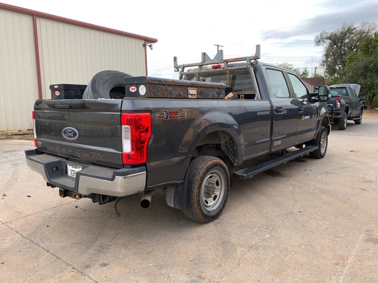 2019-ford-f250-image-3