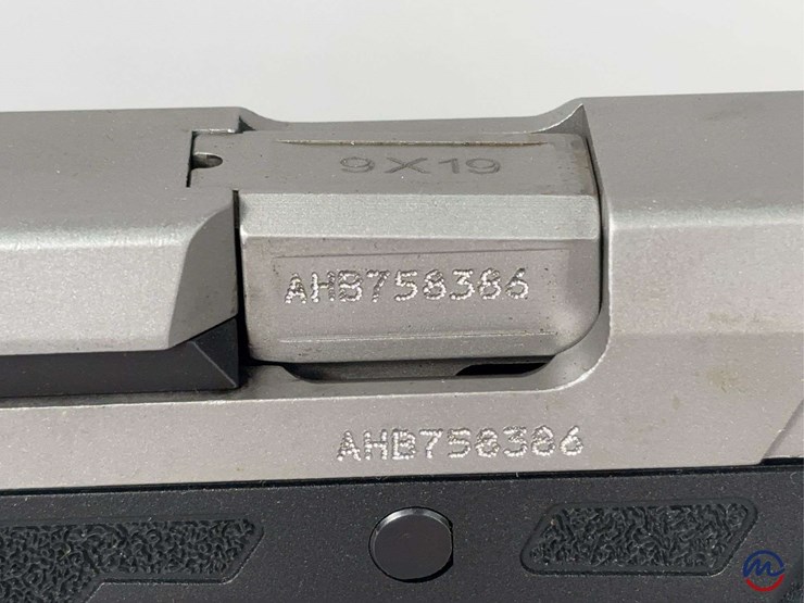 taurus-armas/-taurus-gx2-9x19-pistol-sn#-ahb758386,-2-total-mags,-manual,-in-original-box-image-7
