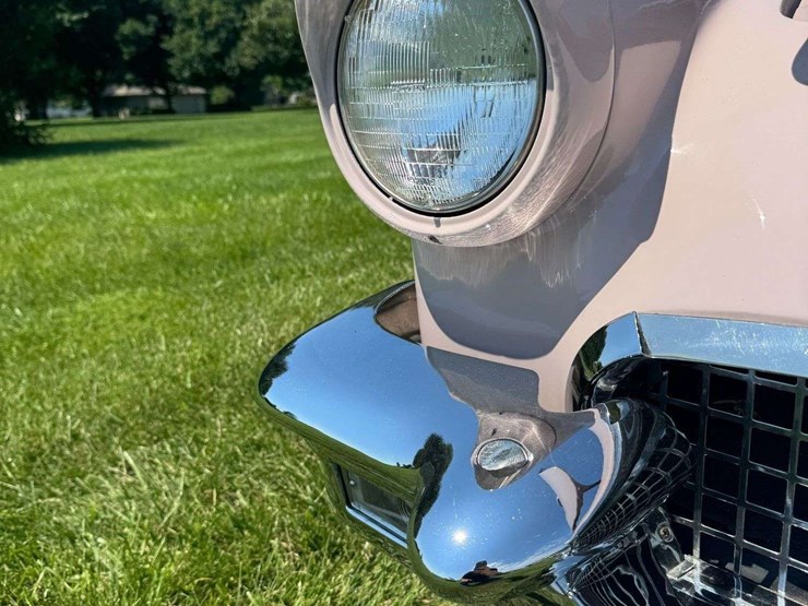 1957-ford-thunderbird-image-38