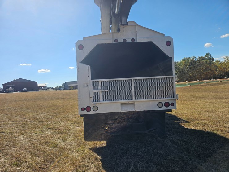 2005-international-durastar-4300-image-12