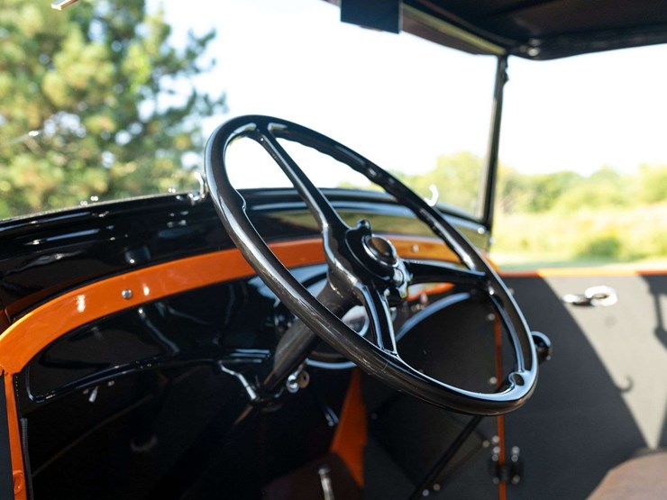 1933-ford-v8-roadster-pickup-image-34