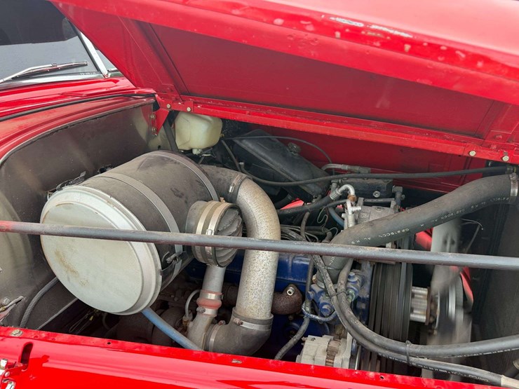 1953-gmc-630-event-truck-image-51