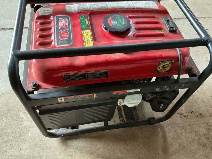 #105-•-predator-4375-portable-gas-generator-image-10