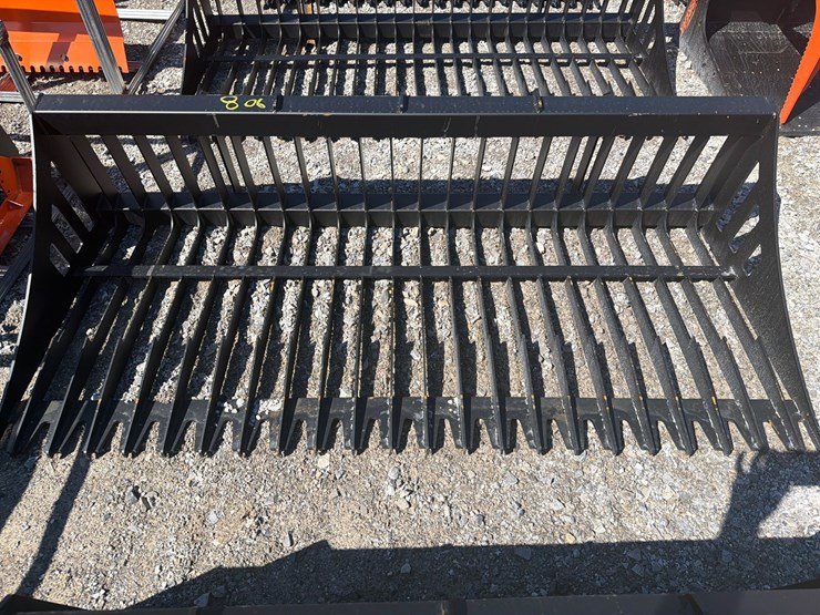 #806-•-80”-skid-steer-rock-bucket-image-1