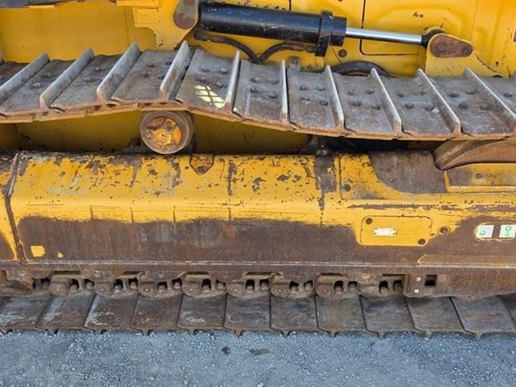 2021-caterpillar-d3-image-34