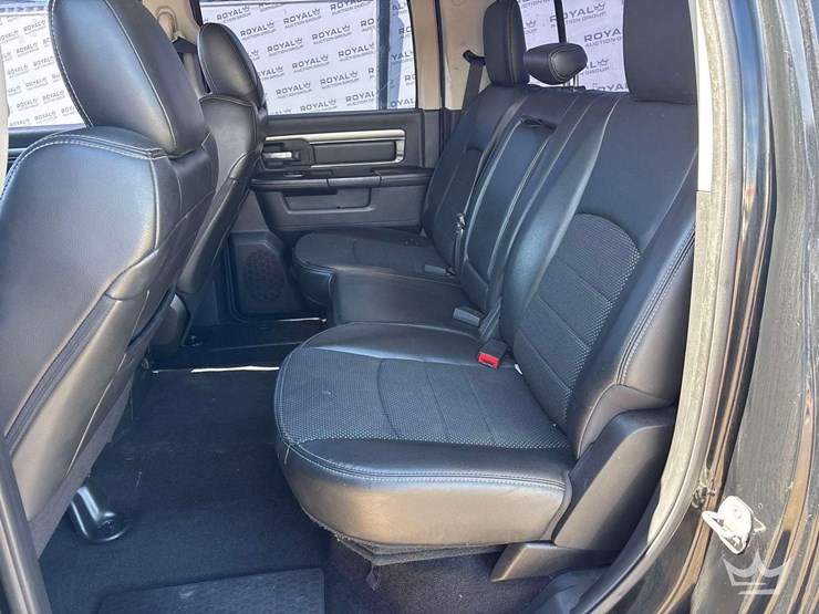 2013-dodge-1500-image-20