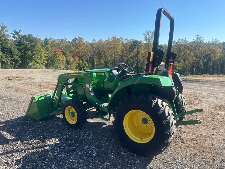 2022-john-deere-3043d-image-7