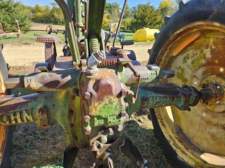 john-deere-model-b-image-20