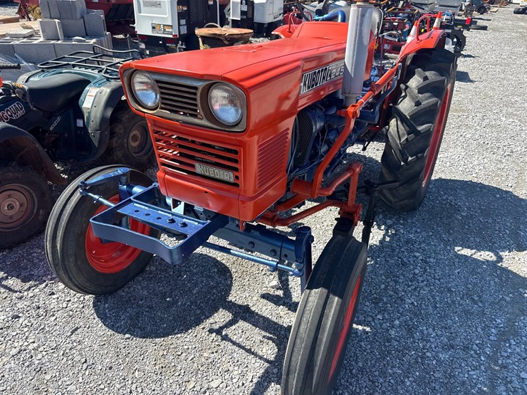 kubota-l245h-image-2