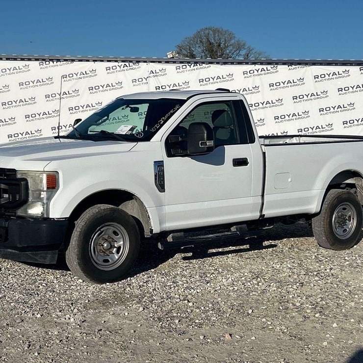 2022 FORD F350