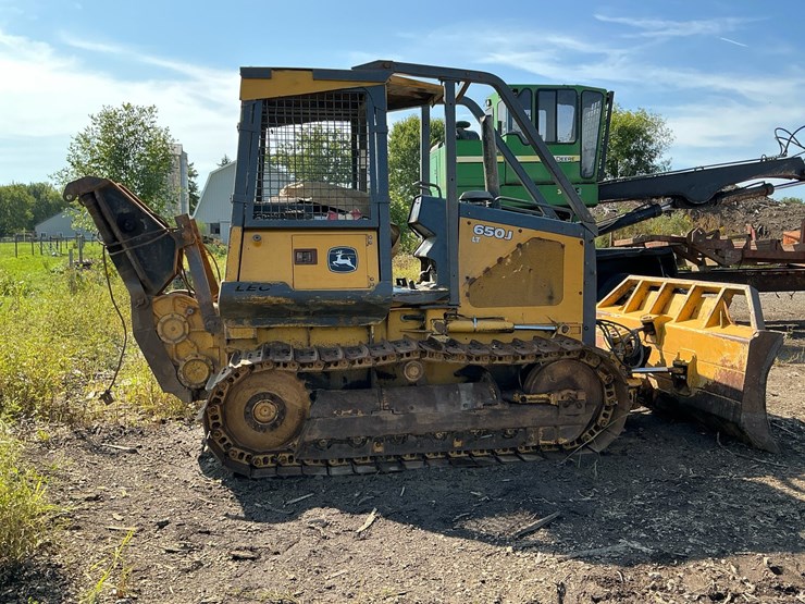 deere-650j-lt-image-5